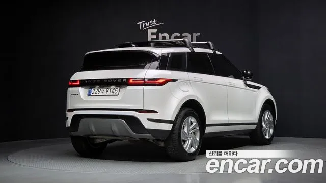 Land Rover Range Rover Evoque 2024 — фото 2