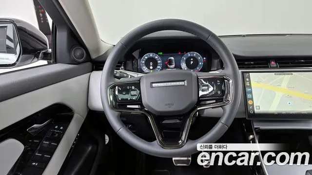 Land Rover Range Rover Evoque 2024 — фото 13