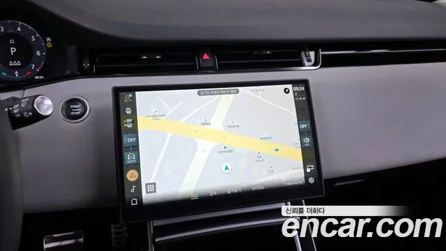 Land Rover Range Rover Evoque 2024 — фото 14