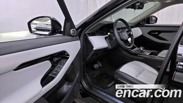 Land Rover Range Rover Evoque 2024 — фото 10