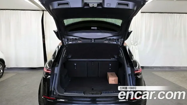 Land Rover Range Rover Evoque 2024 — фото 20