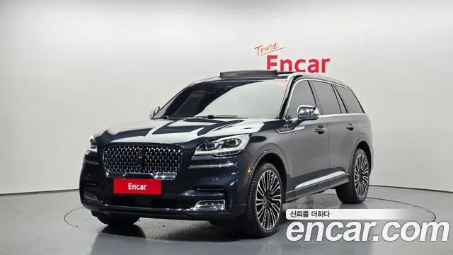 Lincoln Aviator