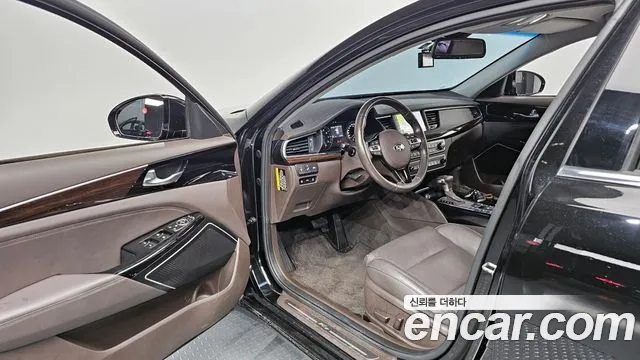 Kia K7 2018 — фото 11