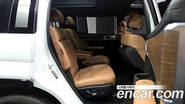Hyundai Santafe 2024 — фото 12