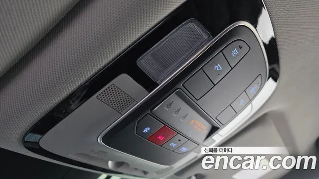 Hyundai Santafe 2022 — фото 16