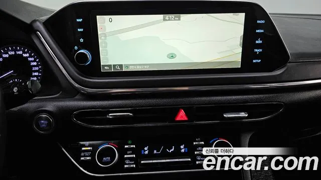 Hyundai Sonata 2023 — фото 17