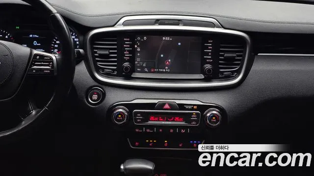 Kia Sorento 2018 — фото 13