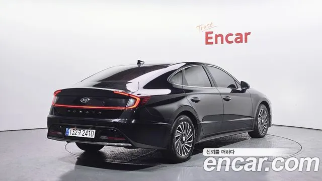 Hyundai Sonata 2023 — фото 2