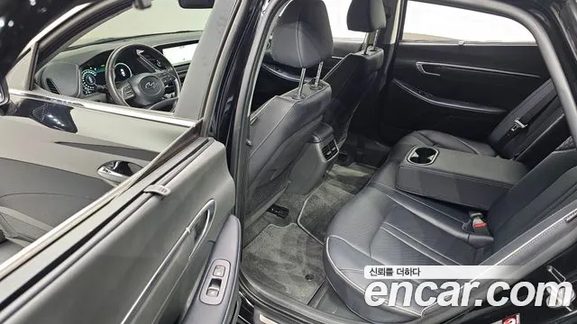 Hyundai Sonata 2023 — фото 11