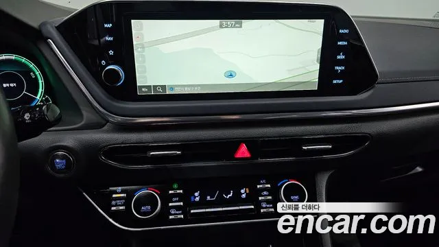 Hyundai Sonata 2023 — фото 15