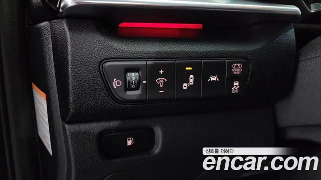 Kia Niro 2022 — фото 14