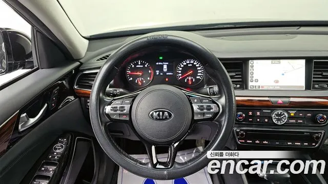 Kia K7 2016 — фото 15