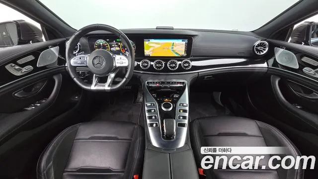 Mercedes-Benz AMG GT 2020 — фото 7