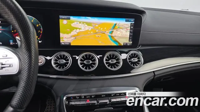 Mercedes-Benz AMG GT 2020 — фото 14