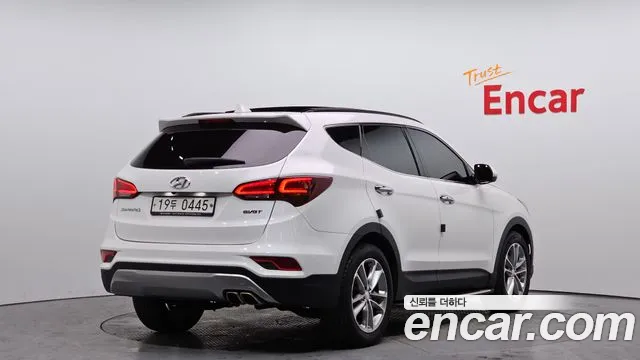 Hyundai Santafe 2016 — фото 2
