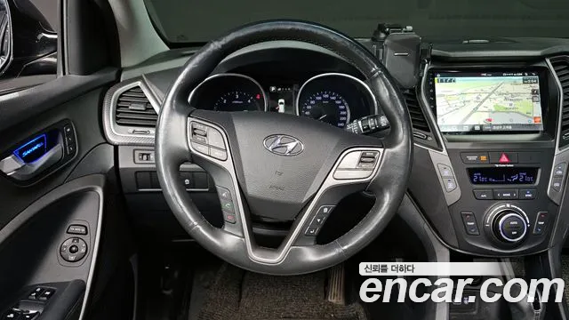 Hyundai Santafe 2016 — фото 13