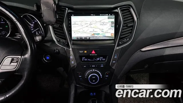 Hyundai Santafe 2016 — фото 14
