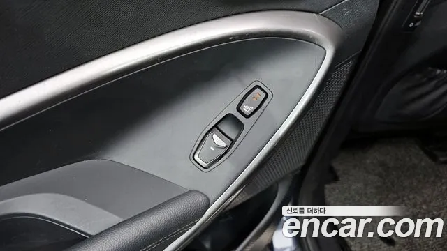 Hyundai Santafe 2016 — фото 19