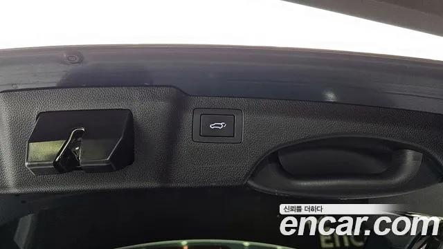 Hyundai Santafe 2016 — фото 20