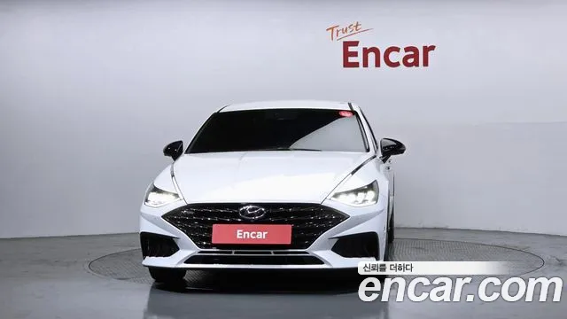 Hyundai Sonata 2022 — фото 3