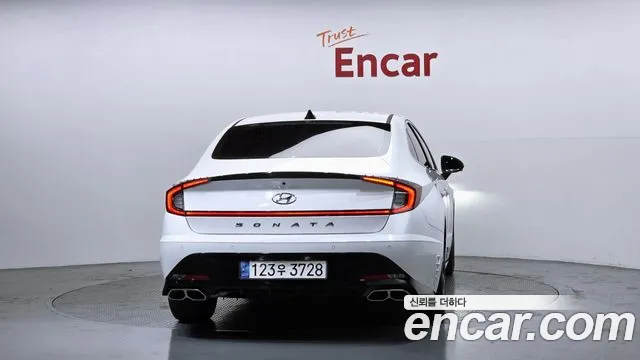 Hyundai Sonata 2022 — фото 4