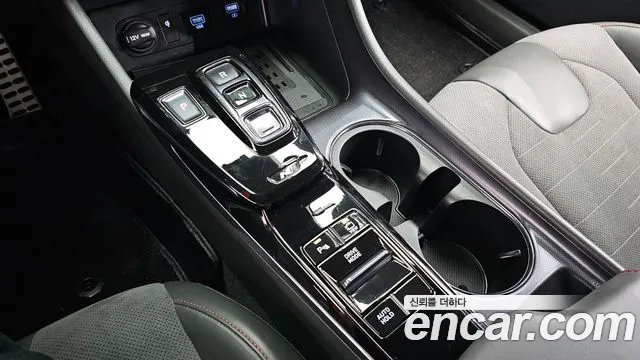 Hyundai Sonata 2022 — фото 9