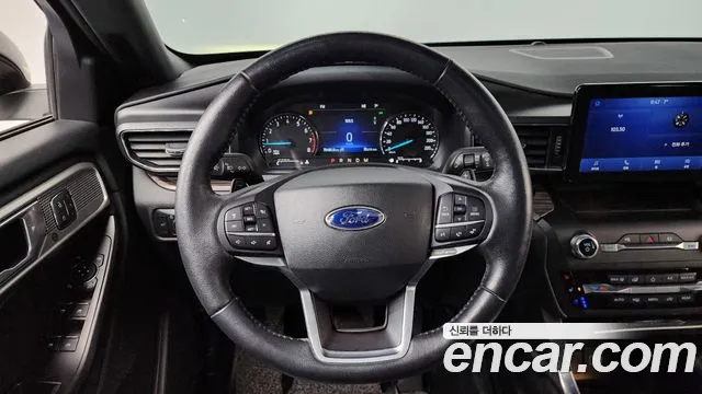 Ford Explorer 2020 — фото 13
