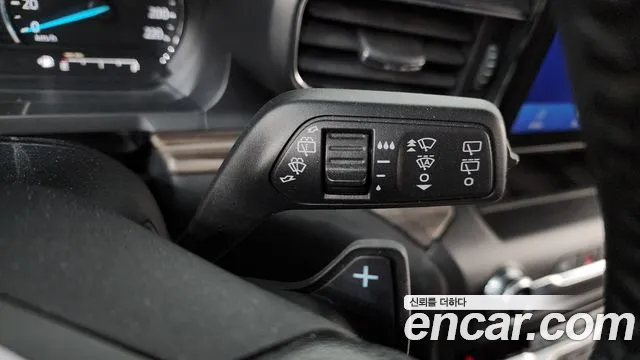 Ford Explorer 2020 — фото 14