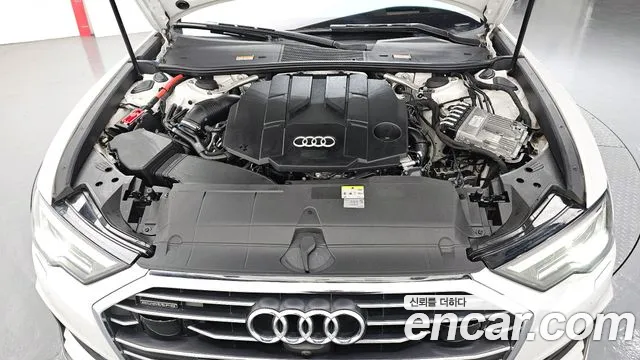 Audi A6 2022 — фото 6