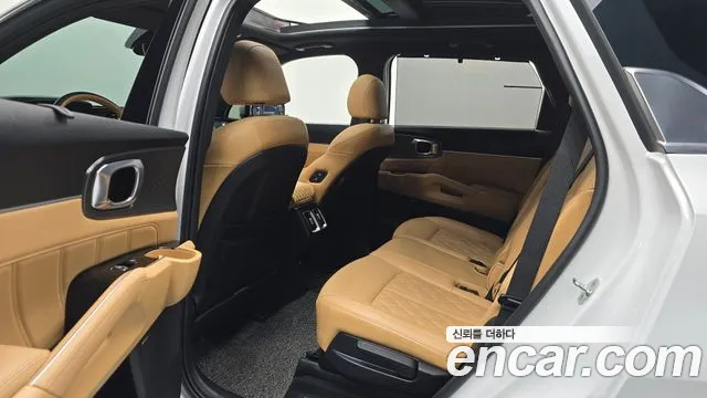 Kia Sorento 2023 — фото 12
