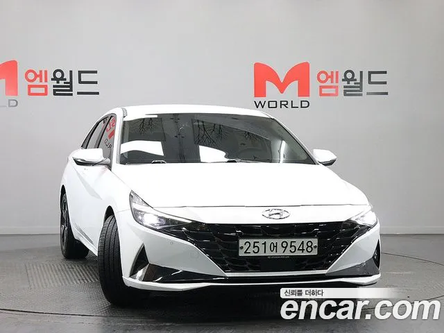 Hyundai AVANTE 2021 — фото 2