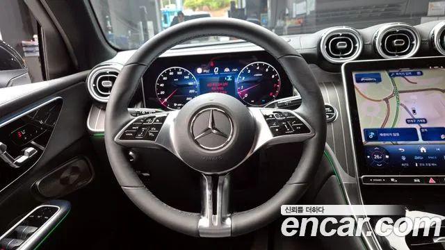Mercedes-Benz GLC-Class 2025 — фото 14