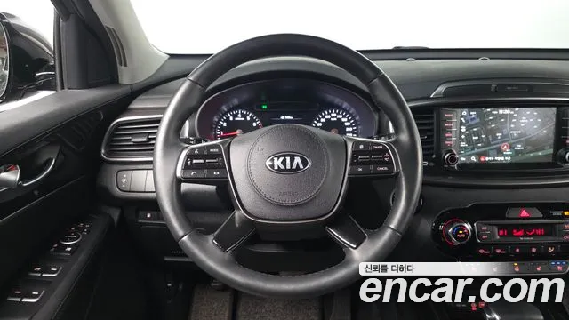 Kia Sorento 2018 — фото 12