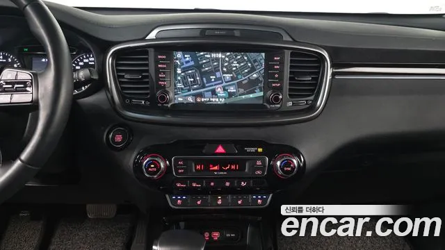 Kia Sorento 2018 — фото 13
