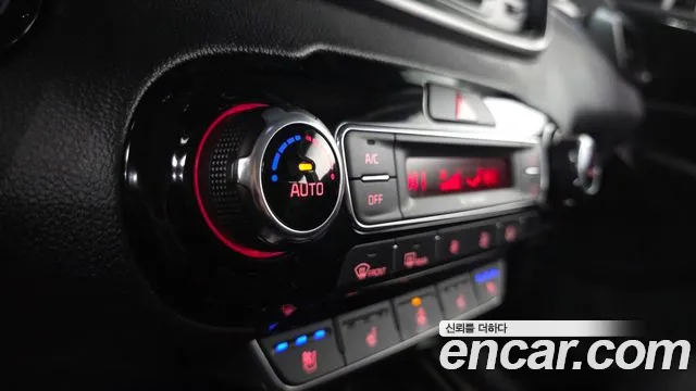 Kia Sorento 2018 — фото 17