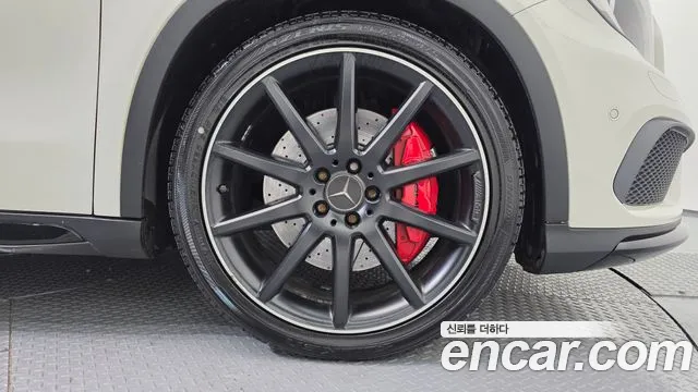 Mercedes-Benz GLA-Class 2017 — фото 5