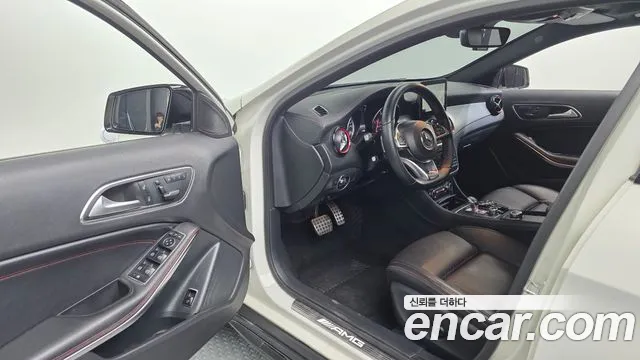 Mercedes-Benz GLA-Class 2017 — фото 10