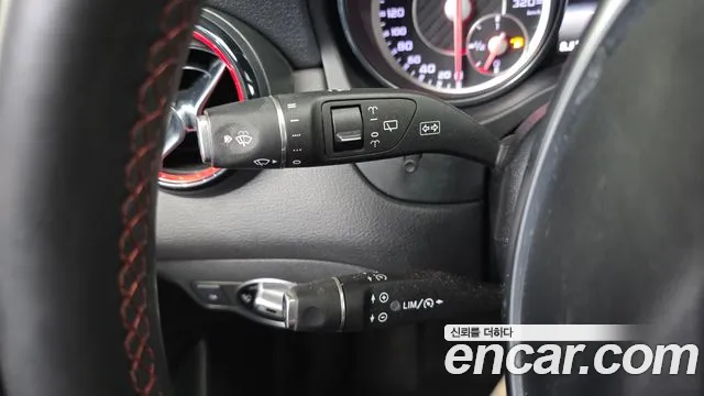 Mercedes-Benz GLA-Class 2017 — фото 16