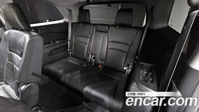 Honda Pilot 2017 — фото 12
