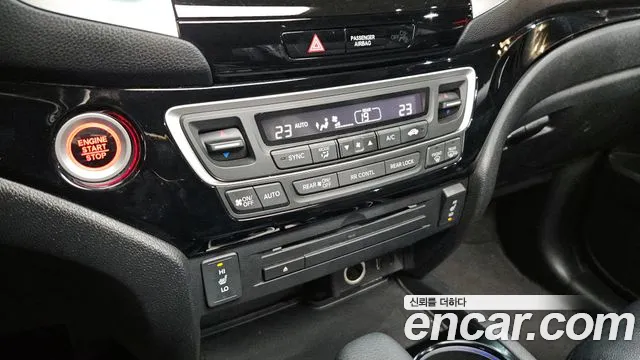 Honda Pilot 2017 — фото 15