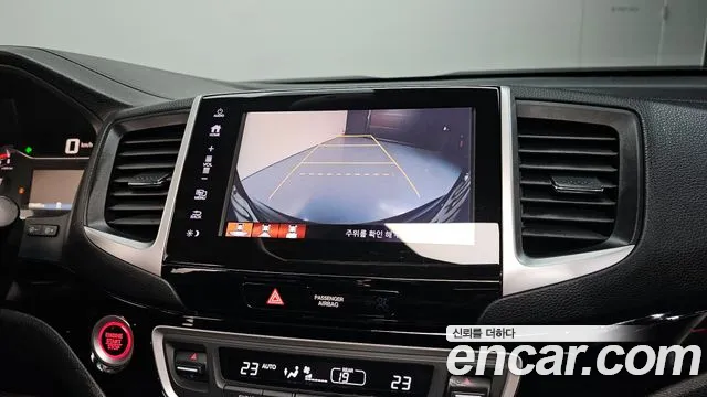 Honda Pilot 2017 — фото 16