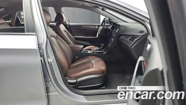 Hyundai Sonata 2017 — фото 12