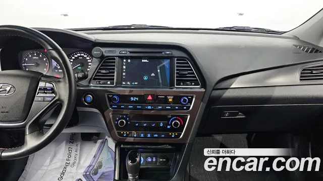 Hyundai Sonata 2017 — фото 17