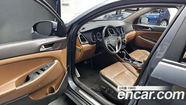 Hyundai Tucson 2018 — фото 10