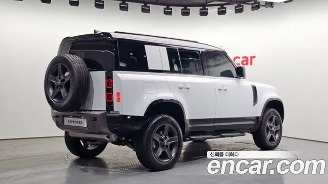 Land Rover Defender 2025 — фото 2