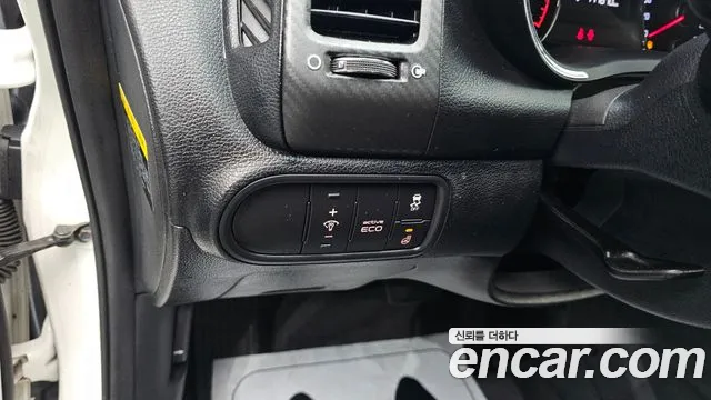 Kia K3 2015 — фото 15