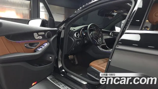 Mercedes-Benz GLC-Class 2023 — фото 10