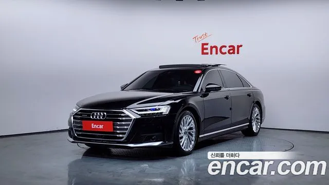 Audi A8 2021 — фото 1