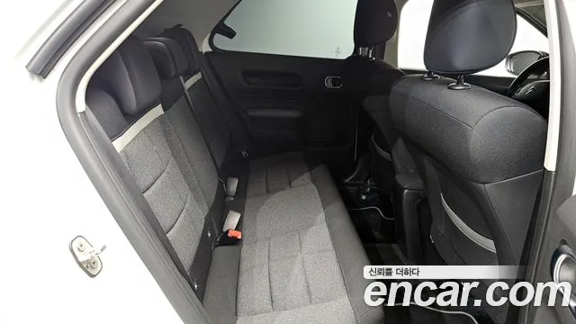 Citroen-DS C4 CACTUS 2019 — фото 12