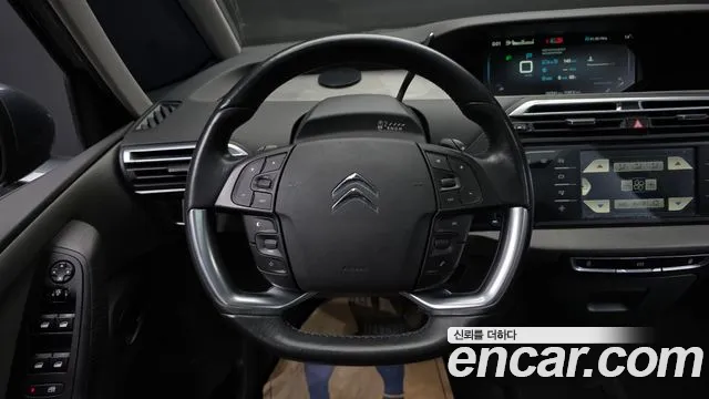 Citroen-DS C4 Picasso 2015 — фото 13
